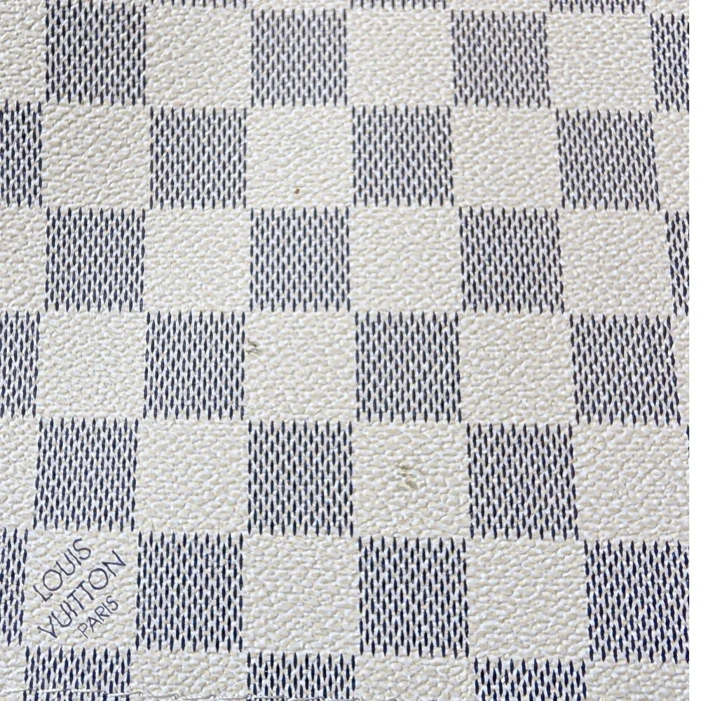 Designer Inspired Polished Heritage Gray & White Checkered Leather Wristlet